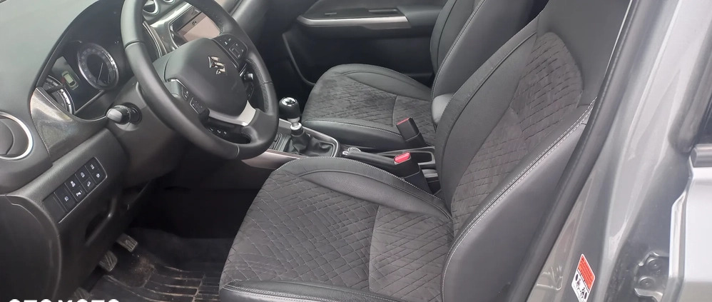 Suzuki Vitara cena 85900 przebieg: 11000, rok produkcji 2022 z Leszno małe 254